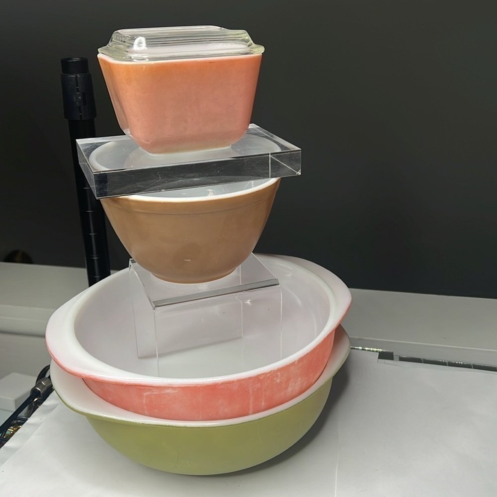 5 piece Pyrex Set - Picture 2 of 8